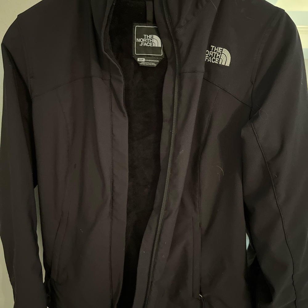 North face jacket. Small. Inside so soft.